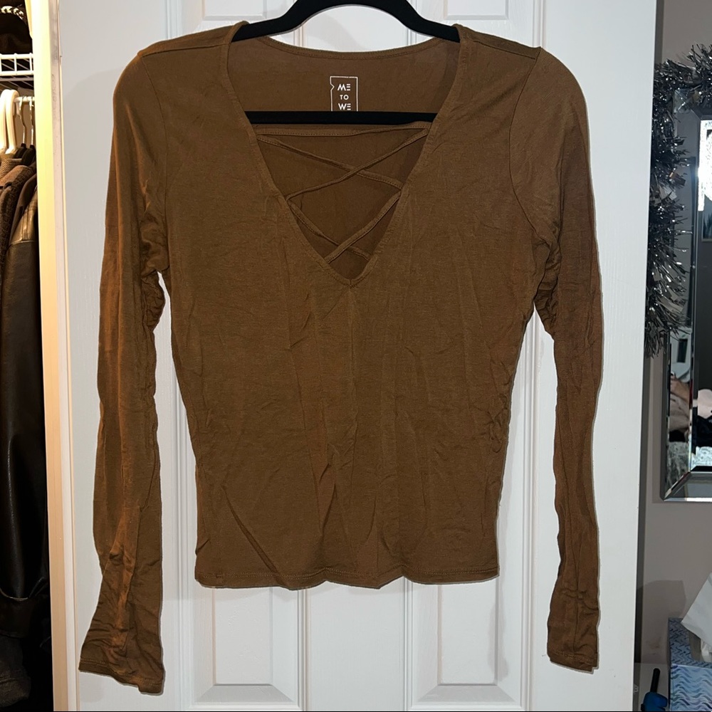 Me to We Large Brown Top